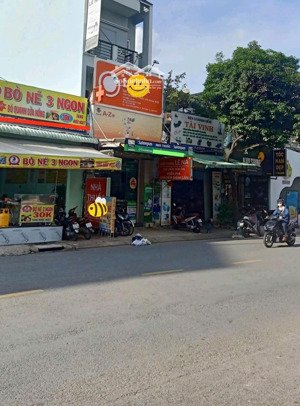 cần bán gấp nhà 1l 90m2 ở ngay chợ bình chánh, đường 18b, giá chỉ 1 tỷ 150tr, đang cho thuê 12tr/th