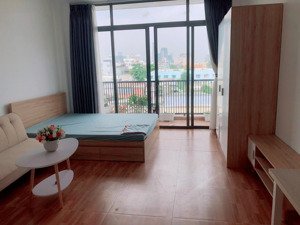 căn hộ studio nội thất đầy đủ, ban công. tân kiểng gần lotte, himlam, quận 4. thang máy, an ninh.