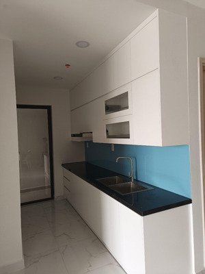 cho thuê nhanh 2pn charm city có sẵn giàn tủ bếp thuận tiện cho khách thuê