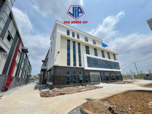 kho xưởng vip cho thuê nhà xưởng 10.000m2 xây mới đầy đủ giấy phép đầu tư cho doanh nghiệp long an