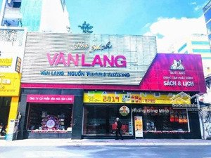 bán nhà mặt tiền lạc long quân, phường 3, quận 11( 9x18 - 3 tầng - gía: 20 tỷ )