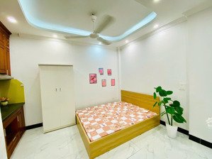 cho thuê nhà trọ tại lai xá, 2,4 triệu, diện tích 25m2, 1 phòng ngủ, 4 tầng, mặt tiền 5m ở luôn