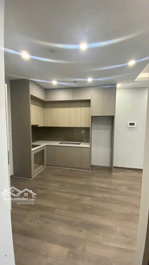 chủ không có nhu cầu ở nữa nên bán lại - căn 1n+1 tòa b the ruby - giá chỉ 1,1x tỷ 
