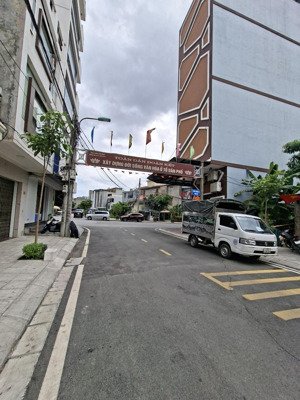 bán nhà mặt đường tuyến 3 trại lẻ , phường kênh dương , lê chân - dt180m - mt 9m