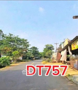 bán đất an khương, hớn quản, bình phước, giá chỉ 990tr, lh 