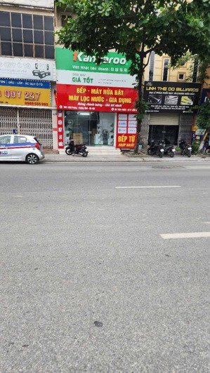 cho thuê nhà 35 m2 x 3 tầng, mt 5m, mặt phố giải phóng giá siêu rẻ 11 tr/ tháng