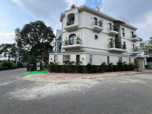 bán nền ( 7x24,5) full thổ - giáp sông -kdc vĩnh phú 1 đường nhựa 16m sổ sẵn xây dựng tự do