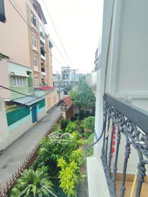 bán nhà 4 tầng, 4m x 22m, 8.5 tỷ, hẻm 6m thông, 1 sẹc đường số 18, p8, gò vấp