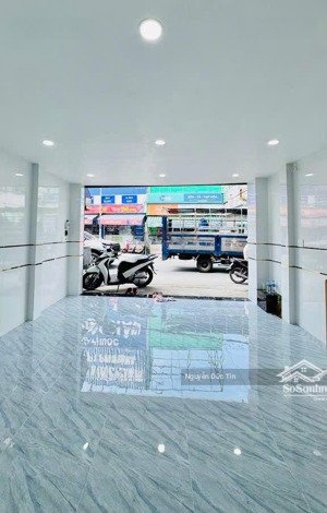 hàng hiếm có. nhà mặt tiền đường liền kề chợ vĩnh lộc b. ngang 4,5m. thích hợp kd mọi ngành nghề.