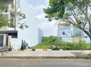 chủ cần bán gấp lô đất nằm ngay mtđ.võ văn phát, p.2, tp. sa đéc, đồng tháp. đất có dt 120m2, shr.