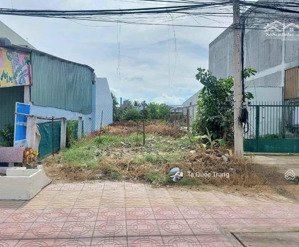 cần bán gấp lô đất đường tân hiệp, xã tân hiệp, huyện long thành, đồng nai. dt 120m2 thổ cư 100%.
