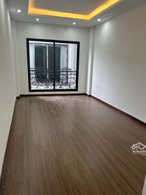 bán nr 4pn, 5wc, giá tốt 8,6 tỷ ở hồ tùng mậu, mai dịch, cầu giấy, hn
