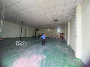 cho thuê kho, xưởng 350m2 giá 25tr/th, gần aeon tân phú