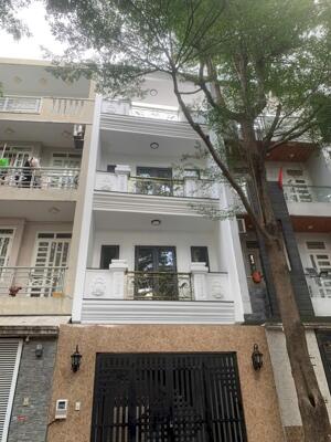 Sở hữu ngay nhà hẻm nhựa 8mét thông thoáng Nguyễn Xí (DT 4x15m + 4 tầng + Khu sang) lh 0933523239