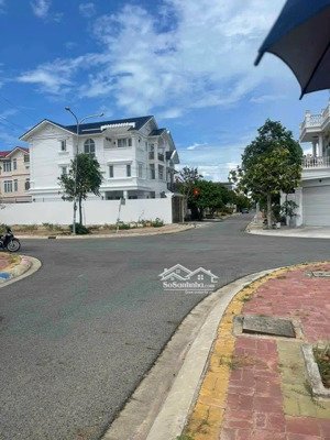 bán lô góc khu biệt thự phước sơn, phường 11