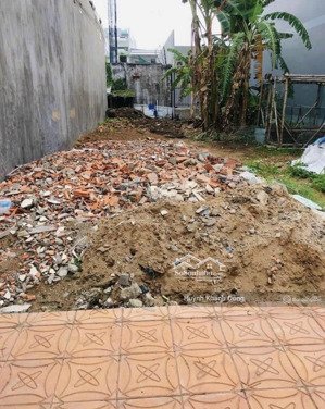 cần bán gấp đất gần chợ bình chánh mt đ. hoàng phan thái bình chánh, tp hồ chí minh 120m2/950tr shr