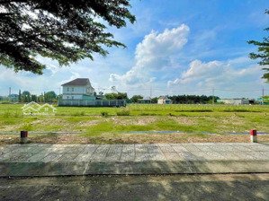bán nhanh lô đất 100m2 trong khu dân cư tại đường cây da, xã tân phú trung, củ chi shr