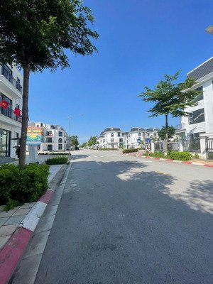 sở hữu ngay liền kề đẹp long lanh trên kđt hud mê linh central giá chỉ hơn 80tr/m2