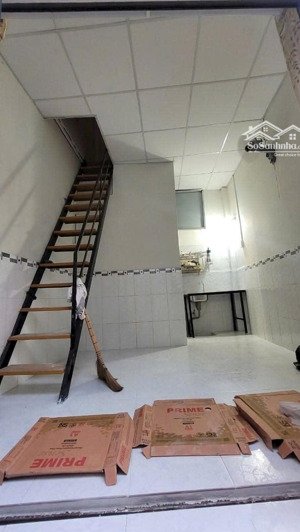 5tr-chính chủ cho thuê nhà nguyên căn.p10 tân bình, điện nước giá gốc, 2tầng, 34m2, ban công, đủ nt