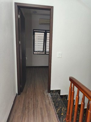 cho thuê nhà mặt phố việt hùng, đông anh. đường 15m vỉa hè khu sầm uất