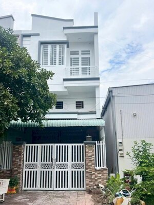 CG Bán căn nhà trệt lửng lầu KDC 586, P. Phú Thứ, Cái Răng, Cần Thơ