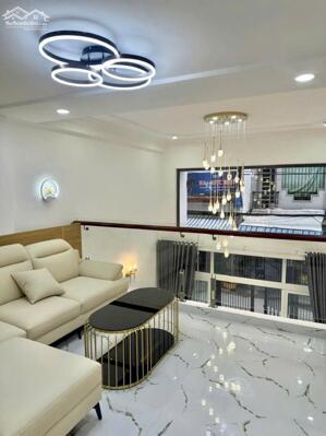 Bán nhà Mặt Tiền kinh doanh Triệu Quang Phục P.11 Q.5. DT: 4x14,5m 4 lầu mới đẹp giá: 18,5 tỷ TL