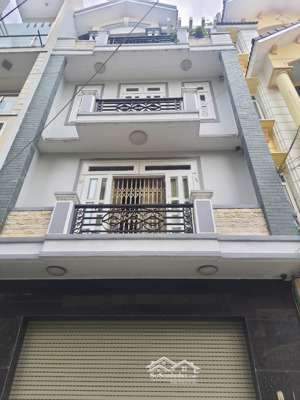 4.2x11m, 4 lầu, hđ thuê 25tr, nhà hxh 6m út tịch, gần công an tân bình , bán 9.5 tỷ