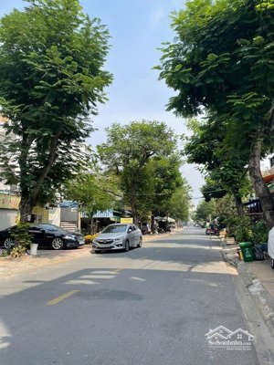 nhà ngay đại lộ 3 giá rẻ nhất khu 4pn, 4wc, 87m2 tại phước bình, q9, tp.hcm, giá 8,3 tỷ. lh ngay