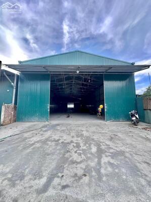 520m kho xưởng khu vực Biên Giang cần cho thuê, container vào tận trong xưởng, giá 45tr/th