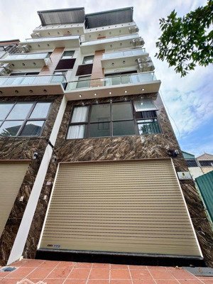nhà trung kính xây mới 7 tầng thang máy ngõ thông rộng, dt 44m nhỉnh 10 tỷ