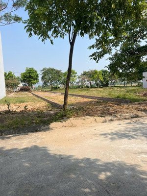 bán đất khu tái định cư bắc hạ, 4,4 tỷ, 100m2