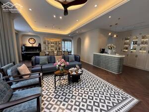 Bán nhà mặt phố Tam Trinh – Phân lô oto đỗ cửa – 61mx7 tầng, phù hơp vừa ở vừa KD