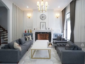bán gấp căn liền kề 87m tại vinhomes the harmony giá nhỉnh 30 tỷ. 