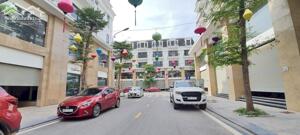 Bán căn nhà phố tại KĐT The City Light Vĩnh yên, Vĩnh Phúc. Giá chỉ 12,5 tỷ. LH: 098.991.6263