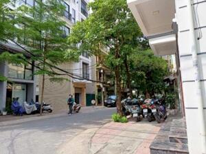 Bán nhà Phan Kế Bính, Ba Đình, phân lô, 35m2, 5 tầng, Mt 5.8m, chỉ 9.1 tỷ