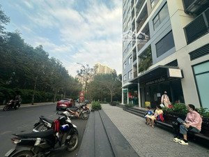 bán shop sẵn dòng tiền 55 triệu/tháng tại vinhomes grand park, quận 9 cũ