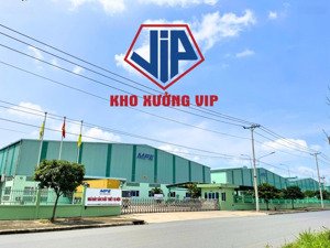 kho xưởng vip cho thuê 22.000m2 nhà xưởng sản xuất hoặc chứa hàng có pccc tại bến lức long an