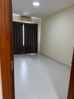 cho thuê ch 2pn, 2wc, 98m2 tại the morning star plaza, 12,5 triệu vnd nội thất cơ bản dính tường.