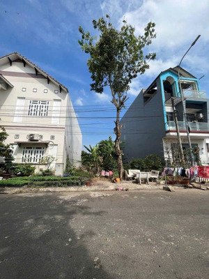 bán nền 100m2, hướng đông nam, đường b5, khu tân phú, cái răng, cần thơ