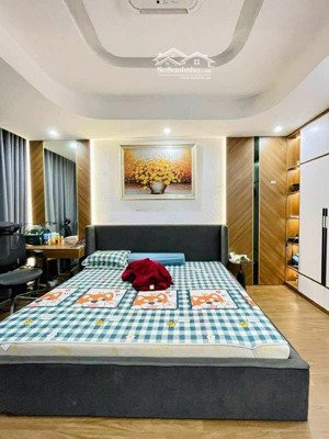 bán nhà ngõ 199 hồ tùng mậu 89m2 6 tầng thang máy ở sướng