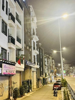 mặt phố, nhỏ tiền, kinh doanh tốt mặt đường âu cơ - tây hồ, dt 50m2, 6 tầng thang máy. hiếm có