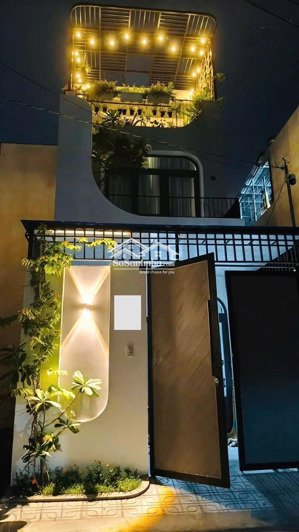 nhà đẹp 1trệt 2lầu, mặt tiền hẻm 4 đường 100a, cầu xây, p. tân phú, q9. hoàn công đầy đủ