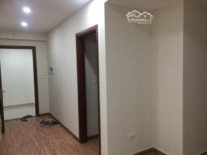 cho thuê căn hộ 2pn, 2wc, 70m2, giá 10 triệu tại phạm văn đồng, bắc từ liêm, hà nội