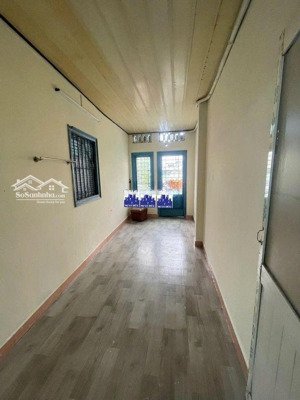 cho thuê nhà hẻm 6m (xh) hòa hưng, p.12, q.10 giá 10tr