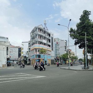 mặt bằng hiếm căn góc mặt tiền cmt8, ngã 6 chợ thủ dầu một