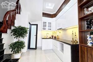 BÁN NHÀ PHỐ YÊN HÒA – CẦU GIẤY – HN – TIỆN ÍCH ĐẦY ĐỦ,giá 7ty ,xx 083.2865.116