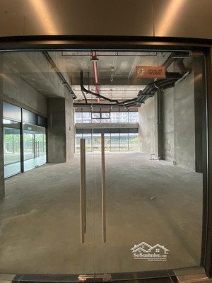 chính chủ cần bán gấp shophouse tầng 2 tại swan lake onsen ecopark giá tốt nhất thị trường!