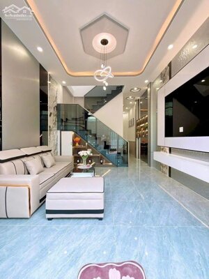 CHO THUÊ NHÀ MẶT TIỀN HẺM FULL NỘI THẤT ĐƯỜNG NGUYỄN VĂN LINH GIÁ 8 TRIỆU