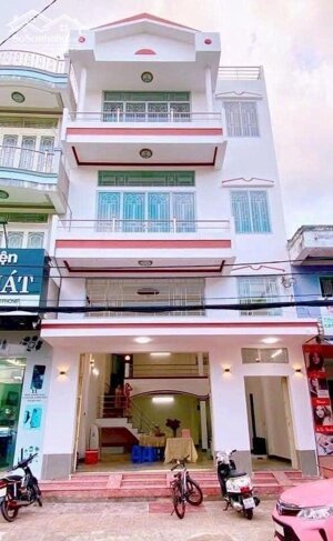 CHO THUÊ NHÀ MẶT TIỀN TRẦN QUANG KHẢI PHƯỜNG CÁI KHẾ GIÁ 30 TRIỆU