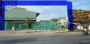 cho thuê mặt bằng có nhà tiền chế sẵn góc 2 mt phạm văn đồng - kha vạn cân thuận tiện kinh doanh